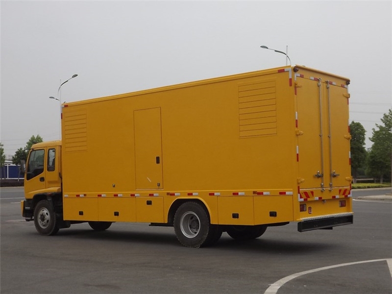 凤翔发电车出租- 柴油发电机油箱怎么清洗