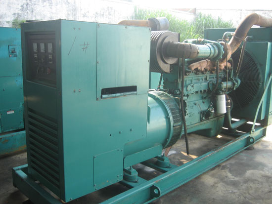 凤翔租赁发电机- 发电机碳刷磨损的原因是什么