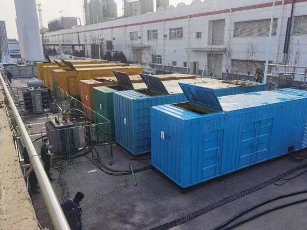 凤翔380V和690V电压的电缆线相同吗？