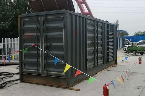 凤翔发电机租赁空气滤清器多久更换一次？