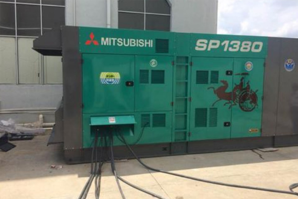 凤翔为什么有些柴油发电机组的输出电压可以调节？