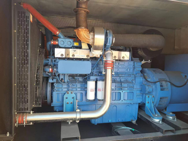 凤翔燃油消耗率与进气温度的具体关系是什么？