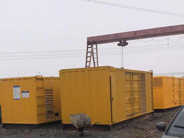 凤翔100kw柴油发电机组每小时油耗？