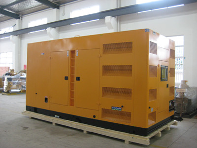 凤翔不同类型的发电机组在冬季保养时的注意事项有何差异？